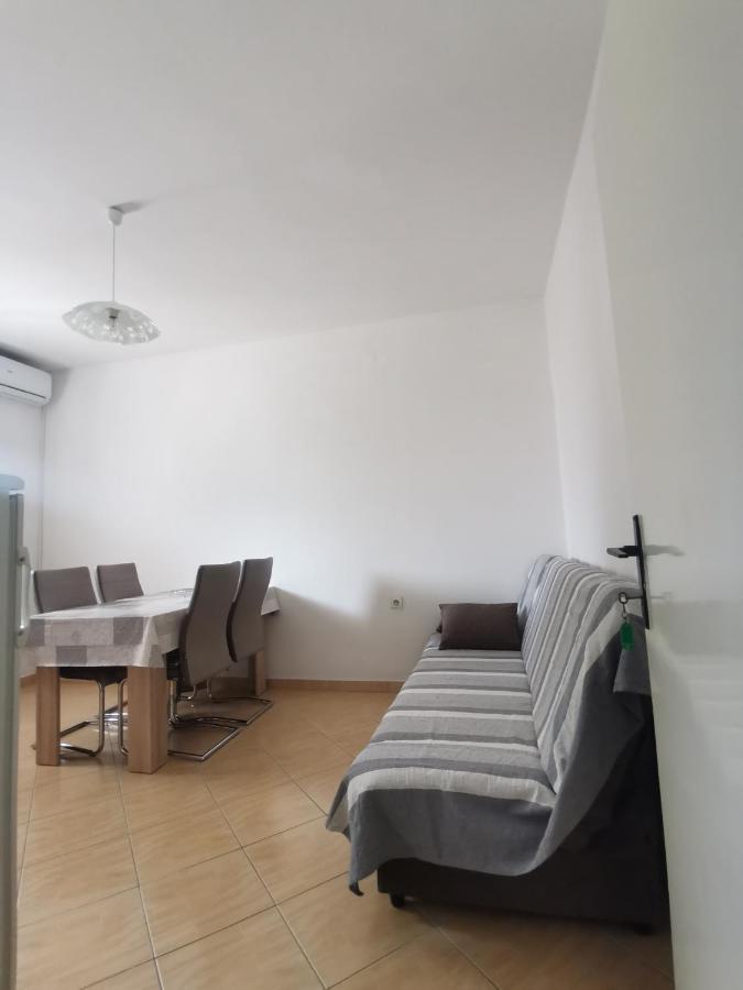 Emily Apartment Biograd Na Moru Exterior photo